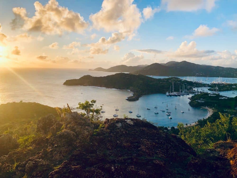 antigua and barbuda - Crypto-Friendly Citizenship