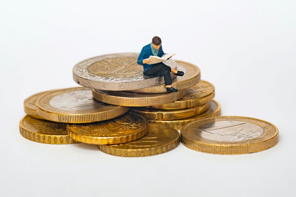 risk of investing in gold
